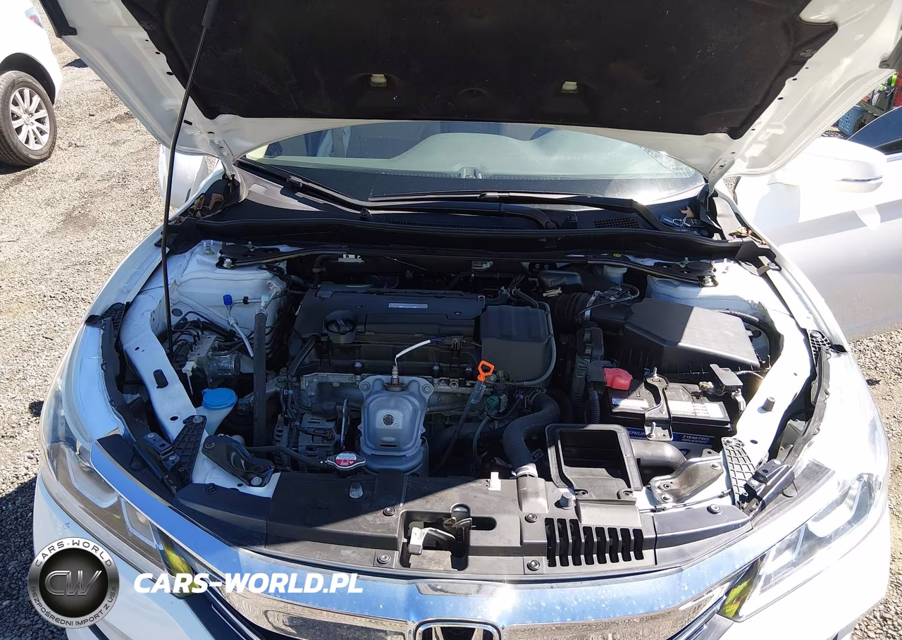 2017 Honda Accord Ex-L VIN:1HGCR2F8XHA154198 - 10