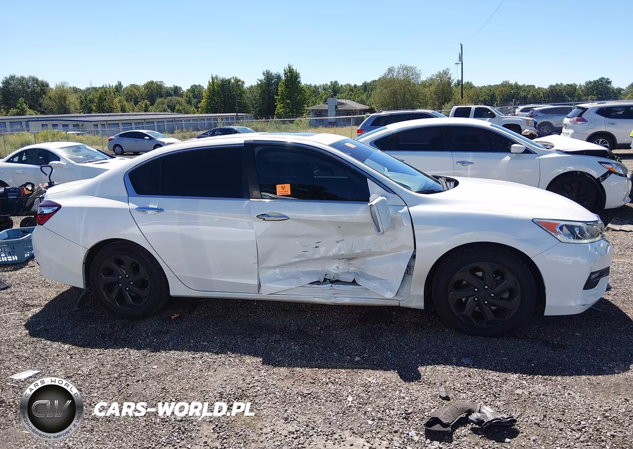 2017 Honda Accord Ex-L VIN:1HGCR2F8XHA154198 - 13