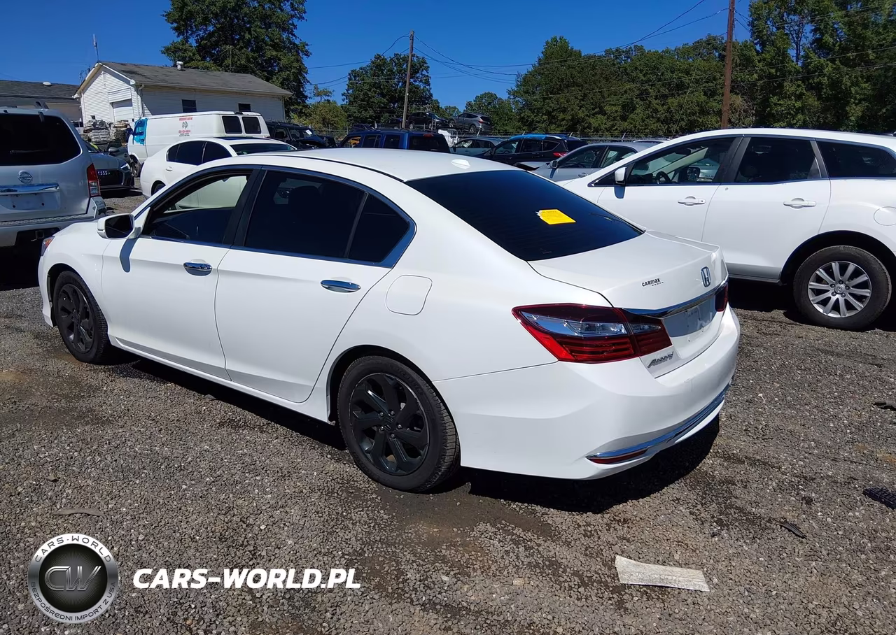2017 Honda Accord Ex-L VIN:1HGCR2F8XHA154198 - 3