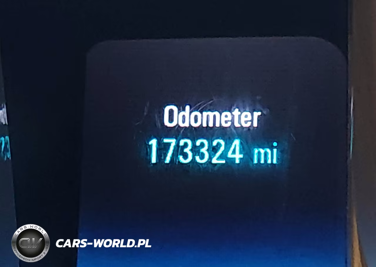 2015 Chevrolet Camaro 2Lt VIN:2G1FF1E30F9281032 - 16