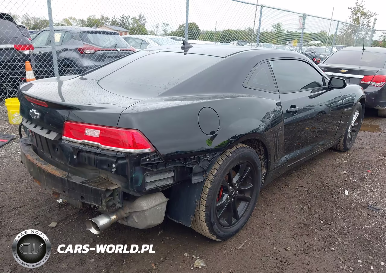 2015 Chevrolet Camaro 2Ls VIN:2G1FB1E35F9222988 - 4