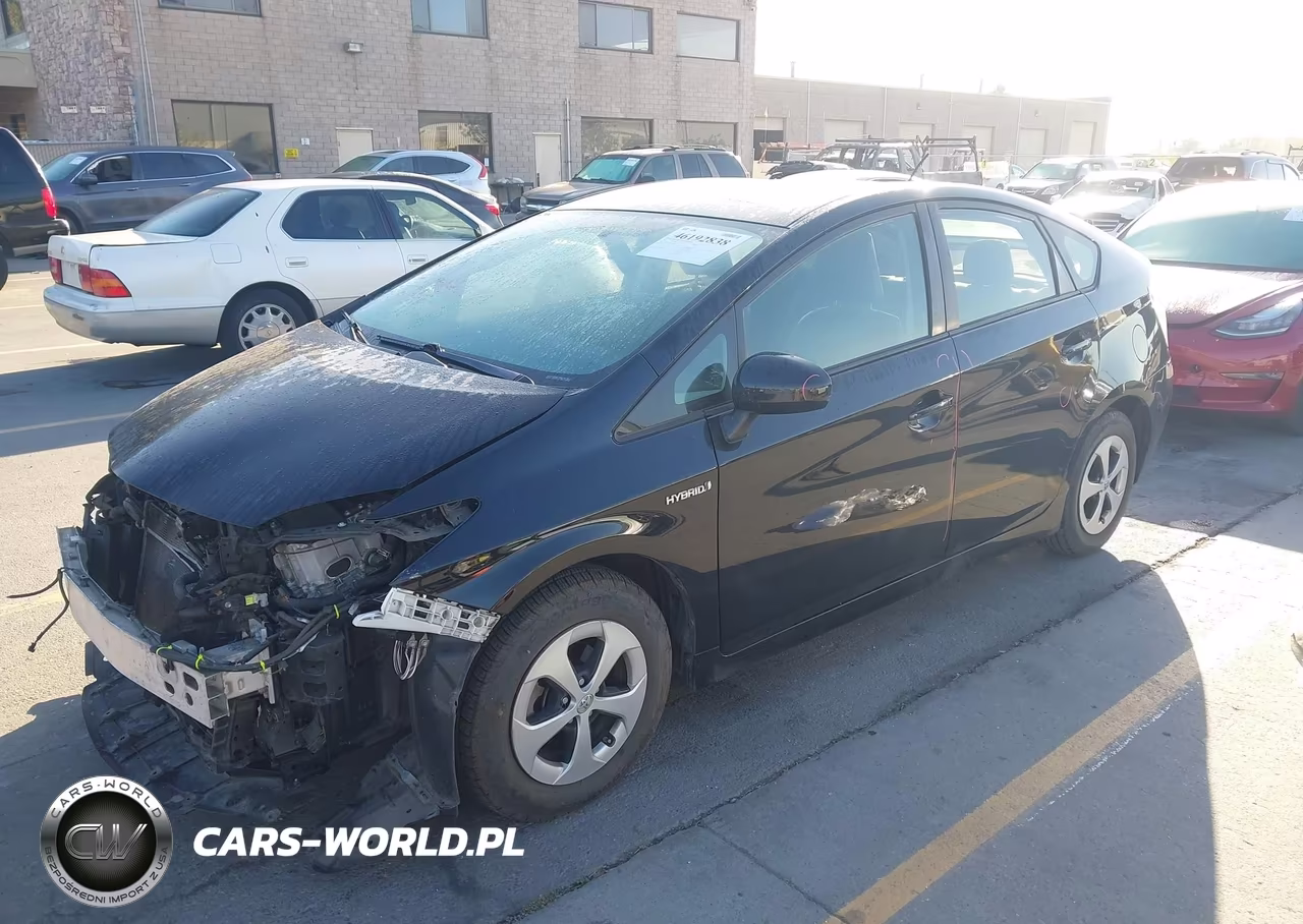 2015 Toyota Prius Two VIN:JTDKN3DU2F1961727 - 2