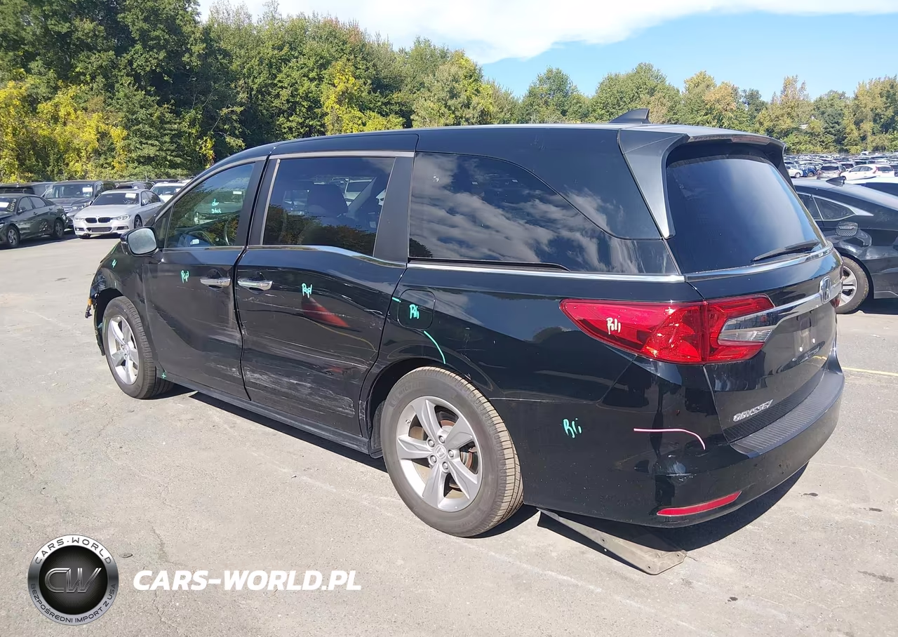 2018 Honda Odyssey Ex-L VIN:5FNRL6H74JB056917 - 3