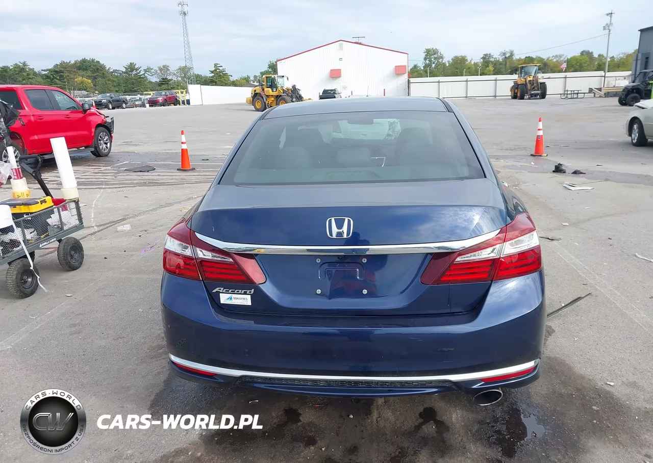 2017 Honda Accord Lx VIN:1HGCR2F35HA298102 - 17