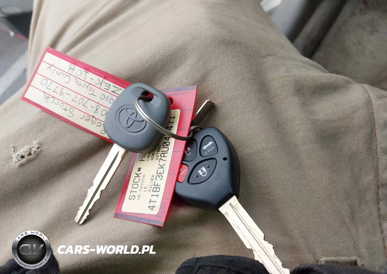 2010 Toyota Camry Le VIN:4T1BF3EK7AU047471 - 11