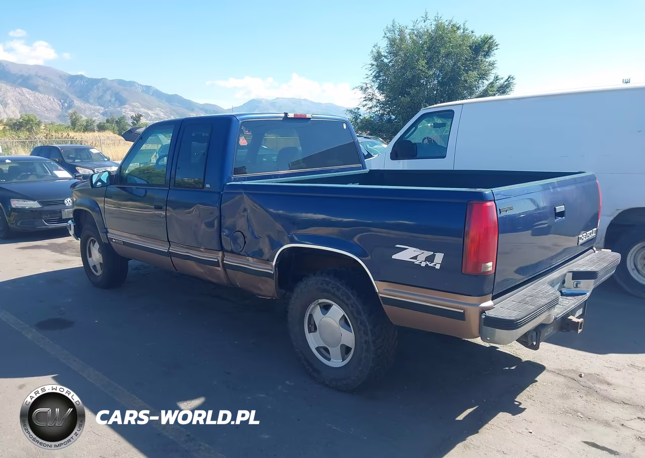 1998 Chevrolet K1500 Fleetside VIN:1GCEK19R0WR128668 - 3