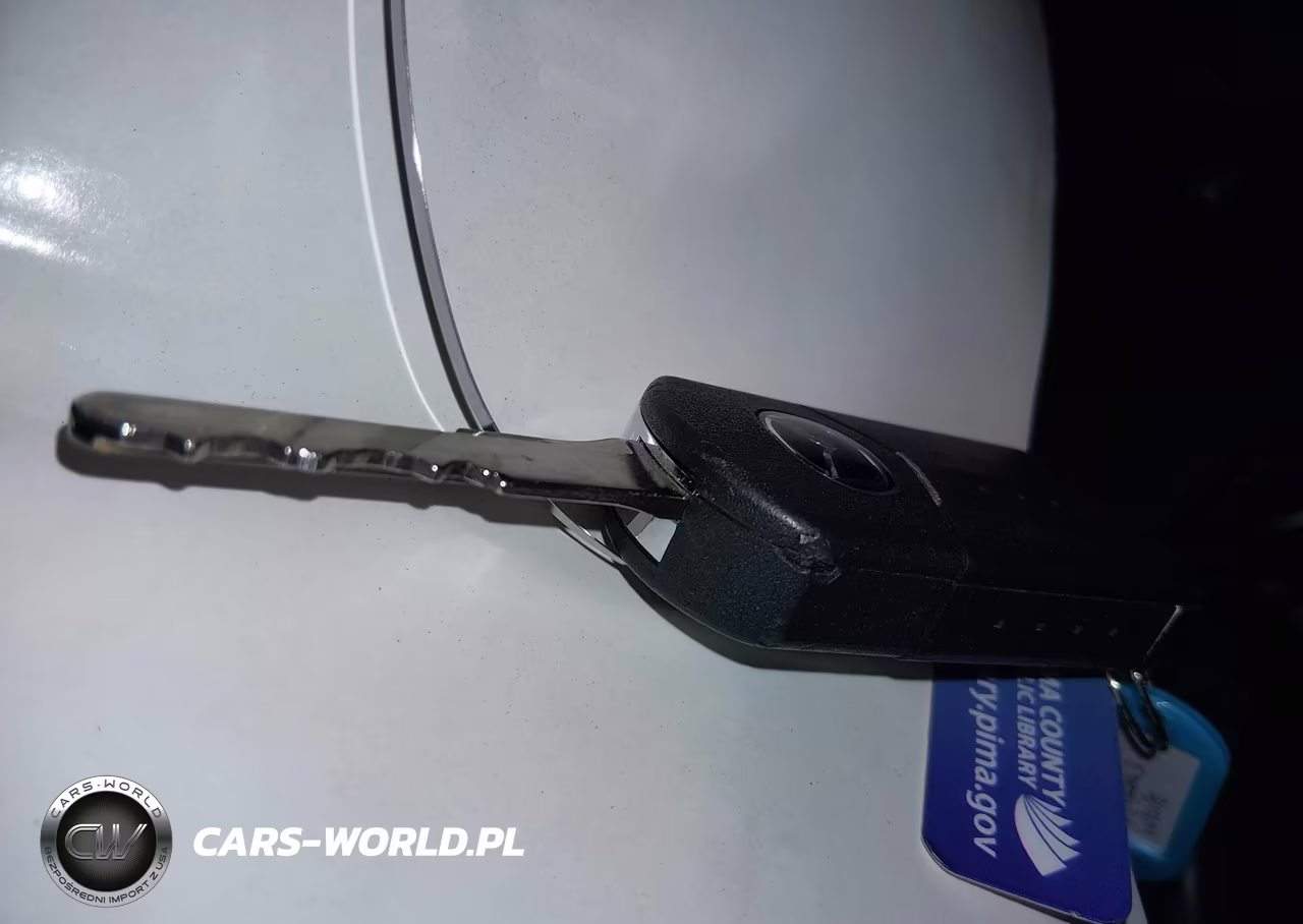 2011 Mazda Mazda3 S Sport VIN:JM1BL1K65B1464163 - 11