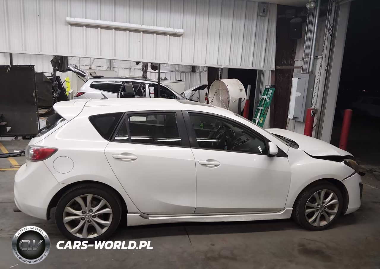 2011 Mazda Mazda3 S Sport VIN:JM1BL1K65B1464163 - 13