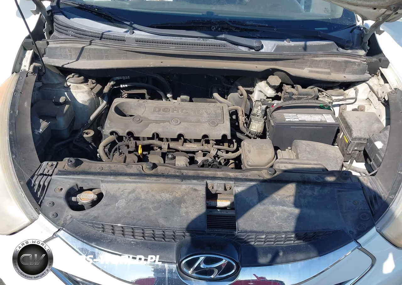 2010 Hyundai Tucson Limited Pzev VIN:KM8JU3ACXAU085793 - 10