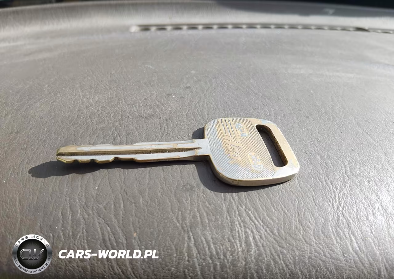 2004 Toyota Tundra VIN:5TBJN32144S444989 - 11