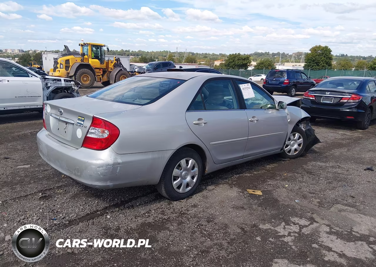 2003 Toyota Camry Le VIN:4T1BE30K43U695914 - 4