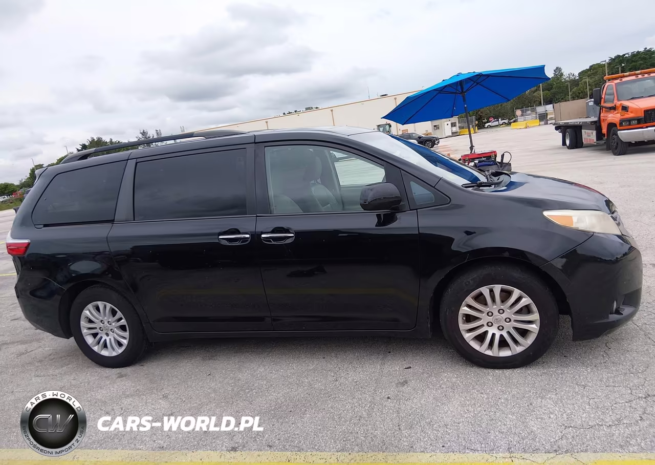 2015 Toyota Sienna Xle-Xle 8 Passenger VIN:5TDYK3DC9FS527902 - 14