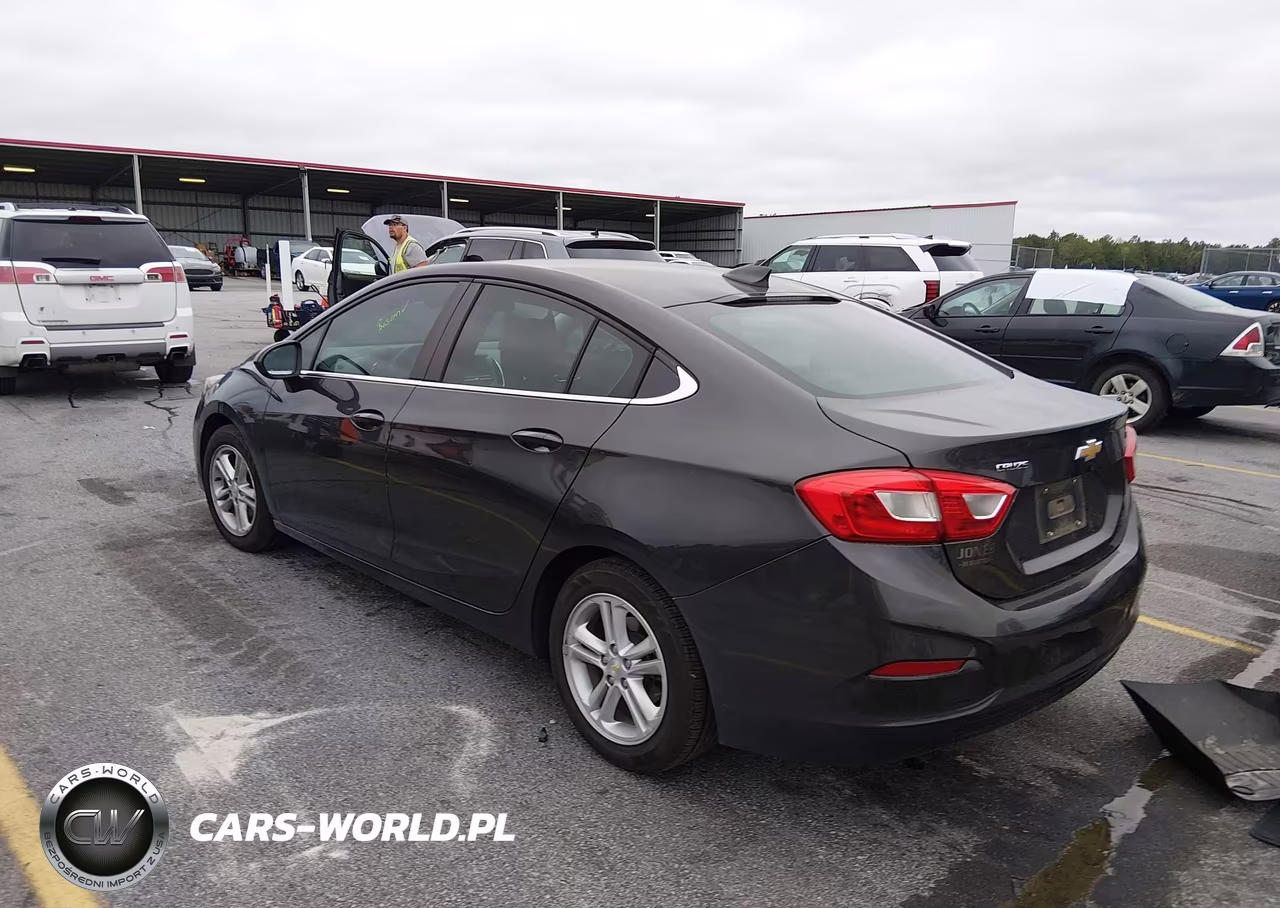 2017 Chevrolet Cruze Lt Auto VIN:1G1BE5SMXH7127115 - 3