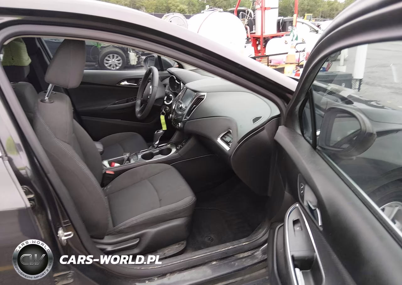 2017 Chevrolet Cruze Lt Auto VIN:1G1BE5SMXH7127115 - 5