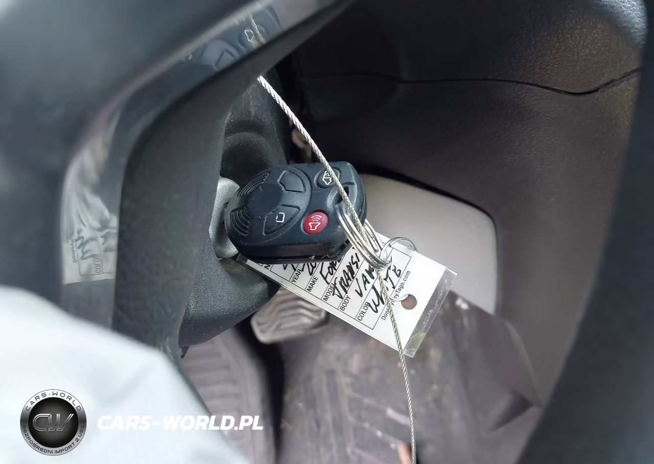 2019 Ford Transit-250 VIN:1FTYR1YM6KKA71829 - 11