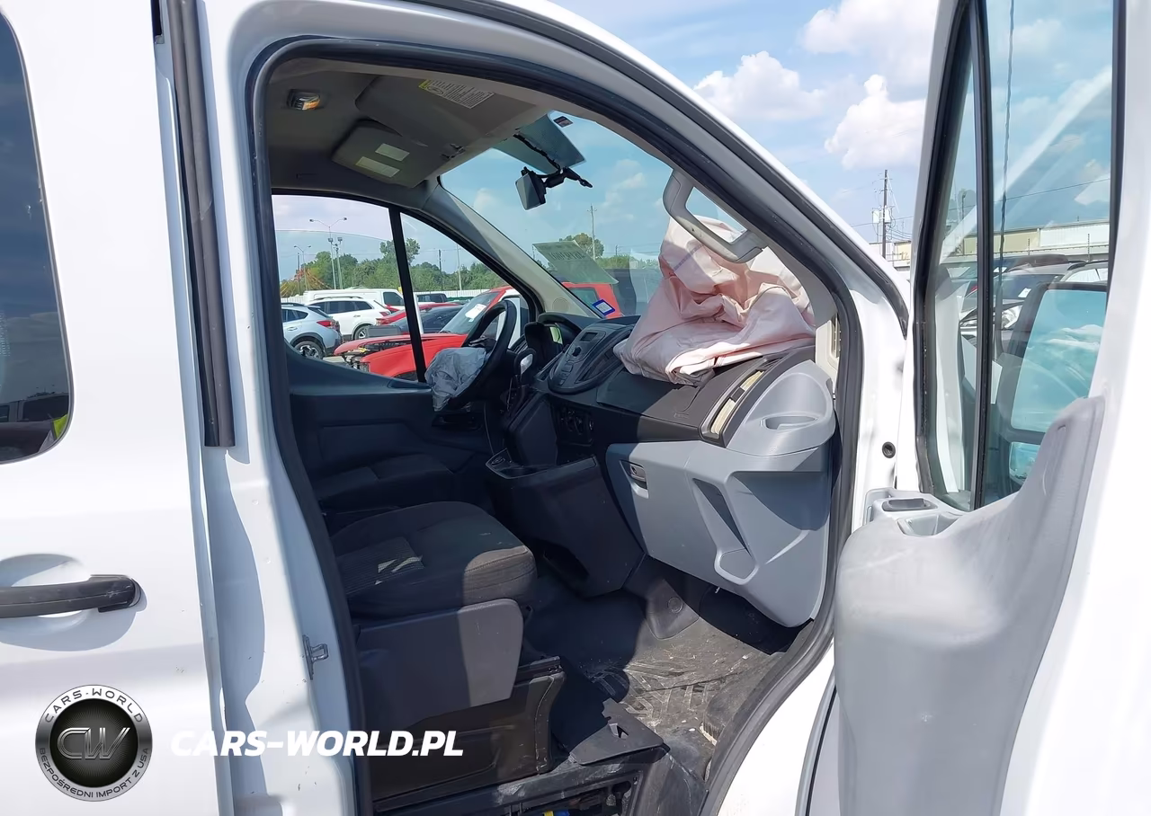 2019 Ford Transit-250 VIN:1FTYR1YM6KKA71829 - 5