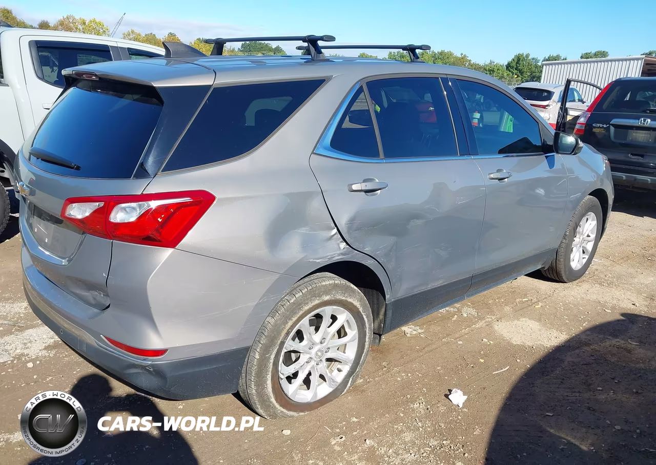 2018 Chevrolet Equinox Lt VIN:3GNAXJEV9JS570817 - 4