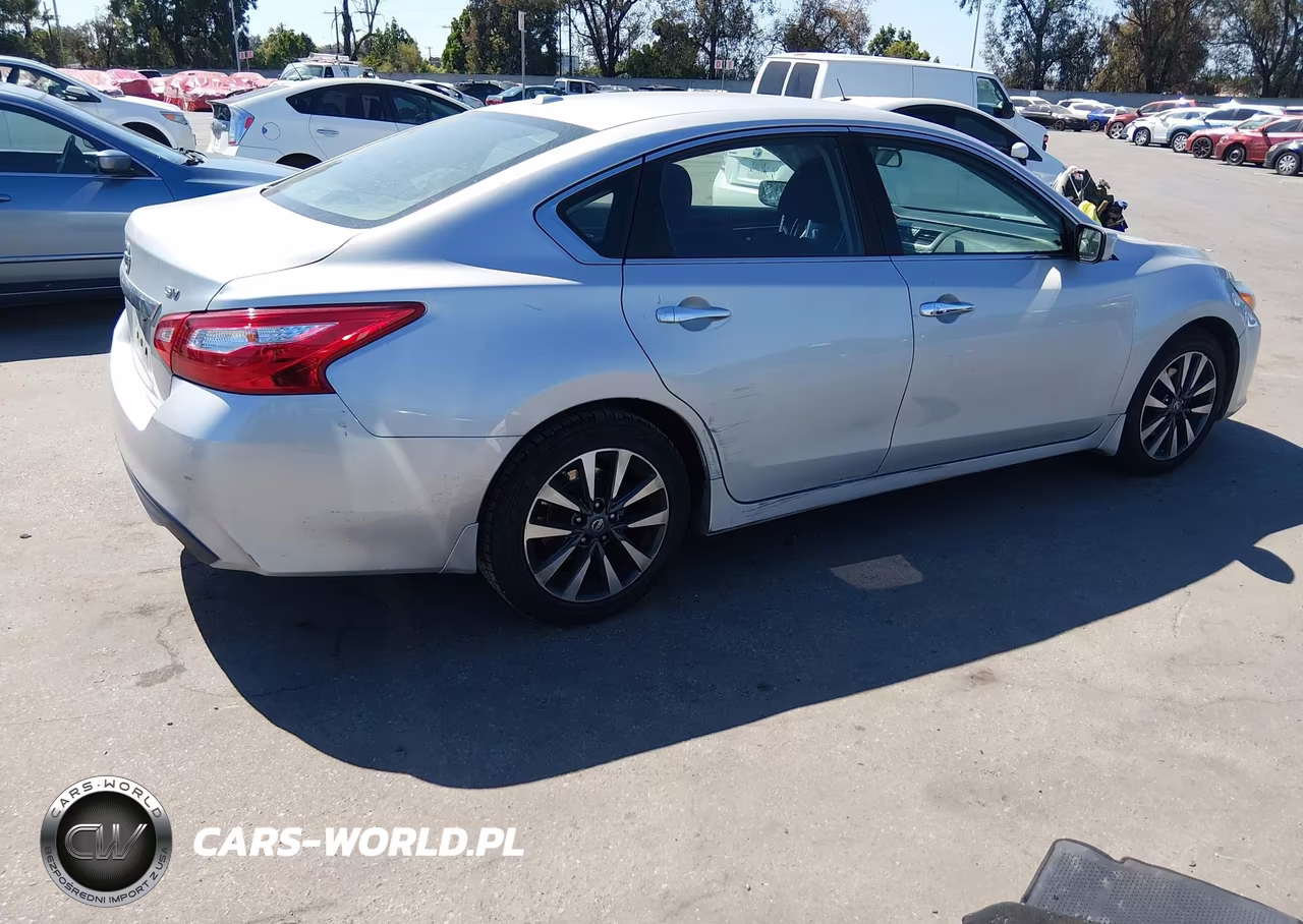 2017 Nissan Altima 2.5 Sv VIN:1N4AL3AP3HC259106 - 4