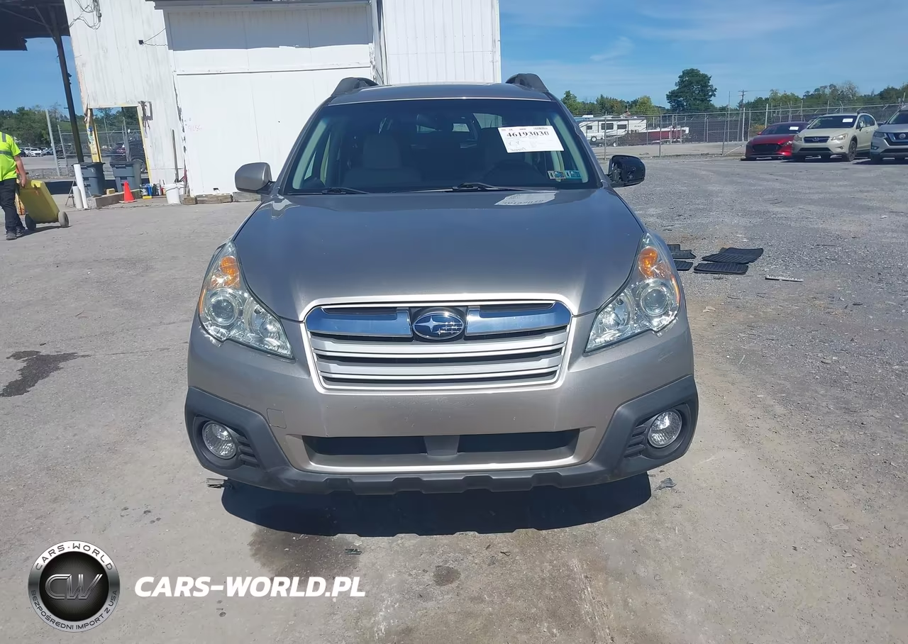 2014 Subaru Outback 2.5I Premium VIN:4S4BRBCC1E3307842 - 12