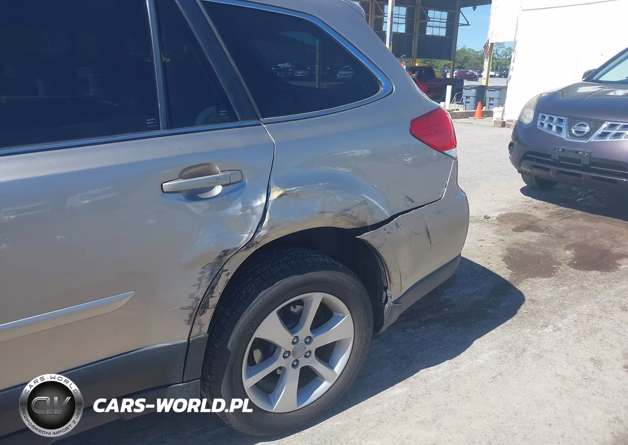 2014 Subaru Outback 2.5I Premium VIN:4S4BRBCC1E3307842 - 6
