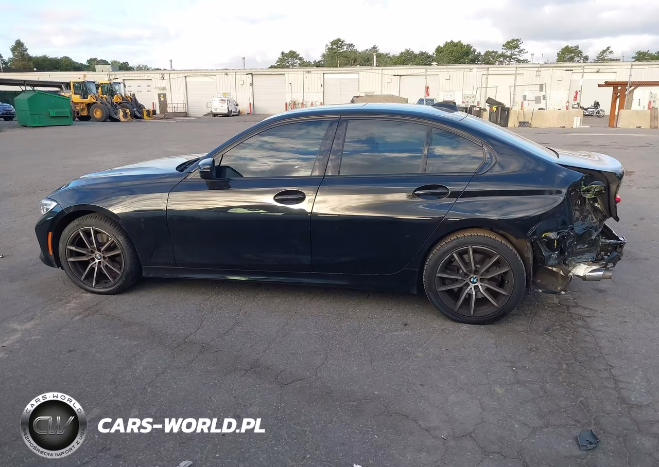 2022 BMW 330I xDrive VIN:3MW5R7J06N8C66099 - 15
