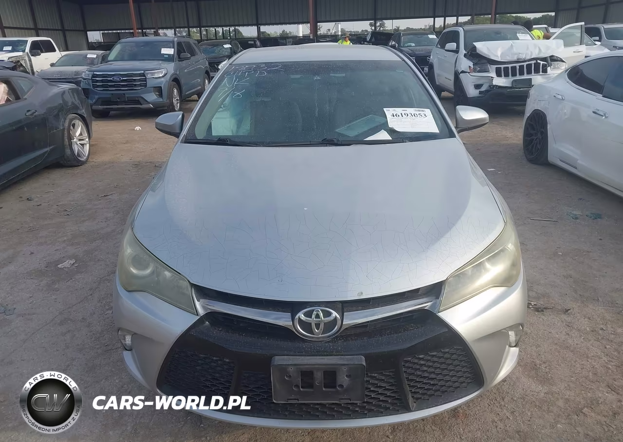 2016 Toyota Camry Se VIN:4T1BF1FK9GU118830 - 12