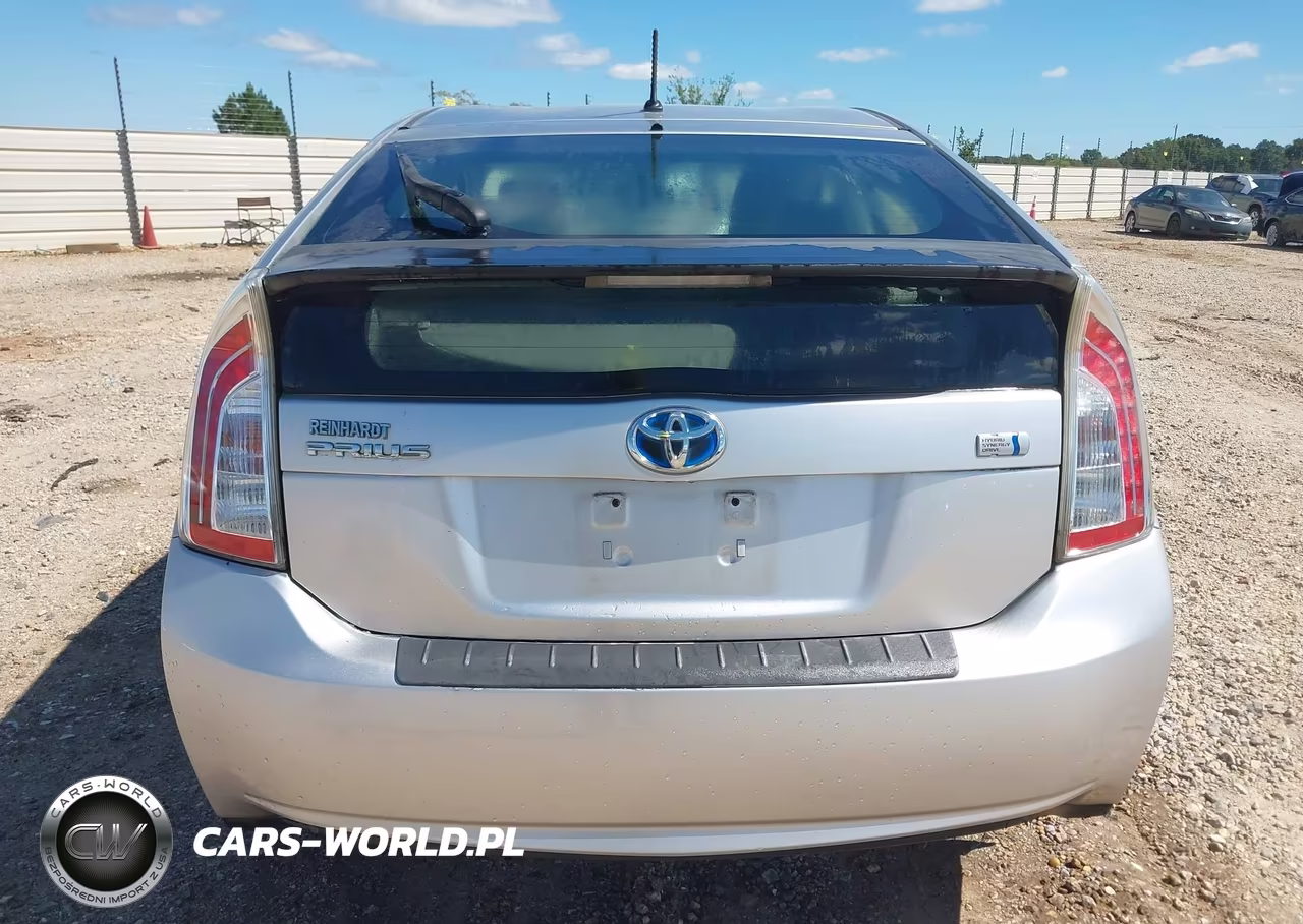 2012 Toyota Prius Two VIN:JTDKN3DU4C5462822 - 16