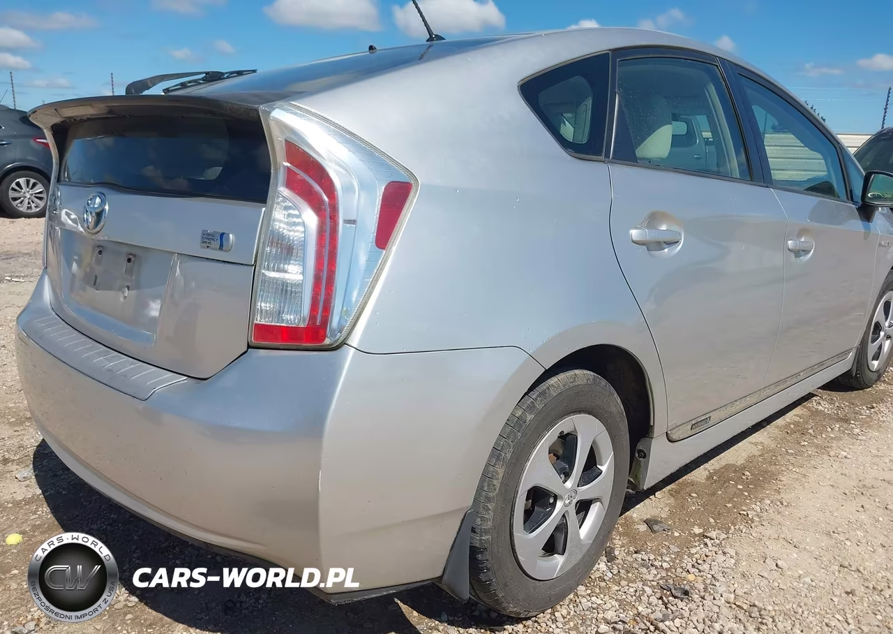 2012 Toyota Prius Two VIN:JTDKN3DU4C5462822 - 6