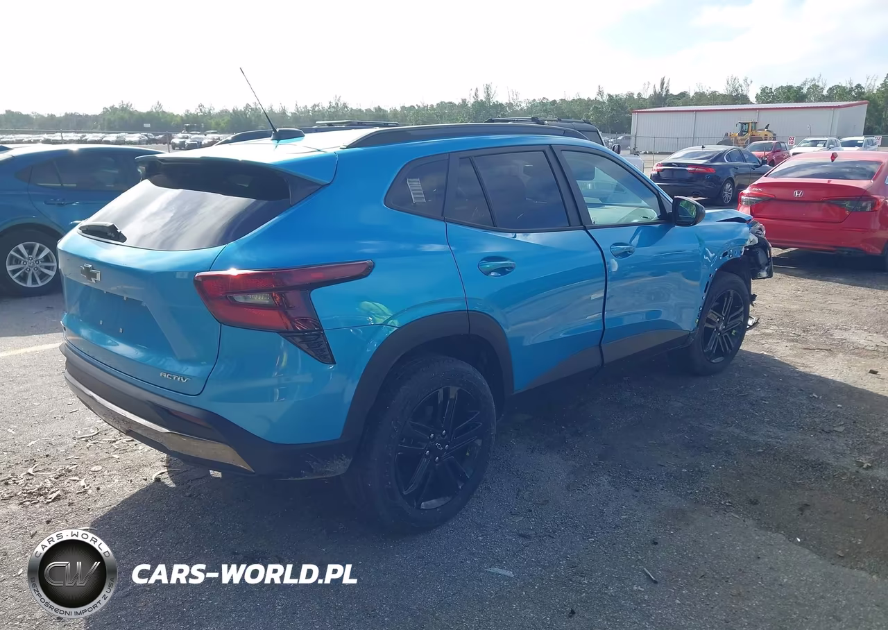 2025 Chevrolet Trax Fwd Activ VIN:KL77LKEP6SC169767 - 4