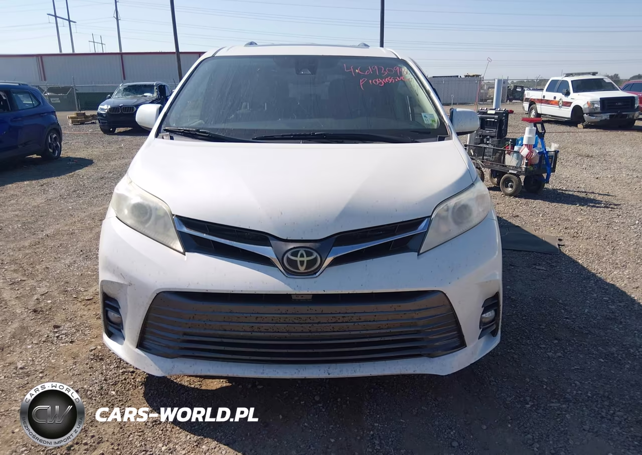 2018 Toyota Sienna Xle 8 Passenger VIN:5TDYZ3DC7JS926425 - 12
