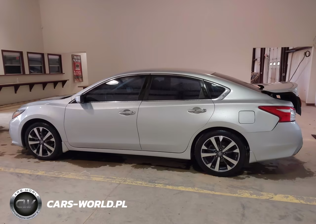2016 Nissan Altima 2.5 Sr VIN:1N4AL3AP8GC130695 - 14