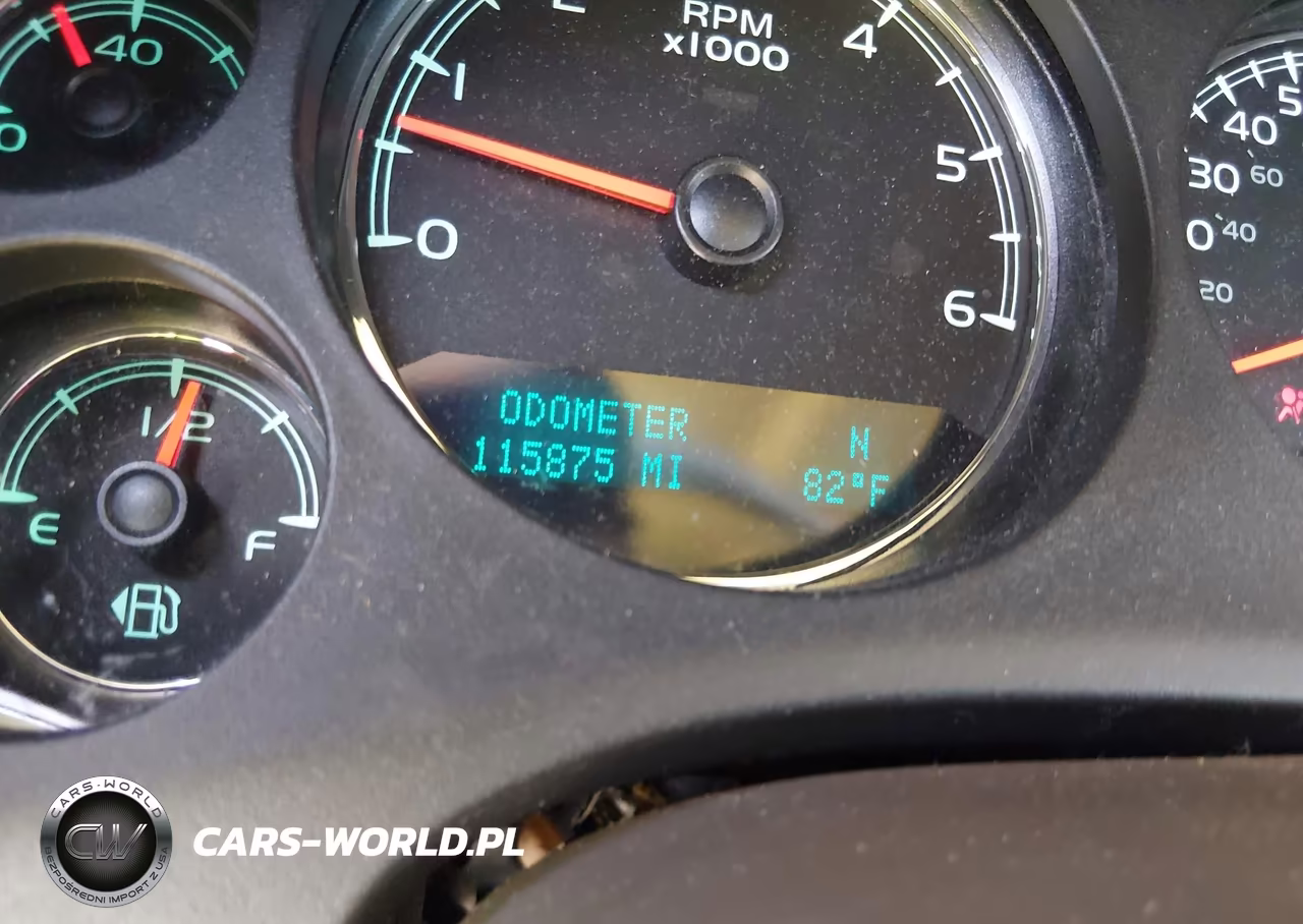 2011 Chevrolet Suburban 1500 Lt1 VIN:1GNSCJE08BR204873 - 15