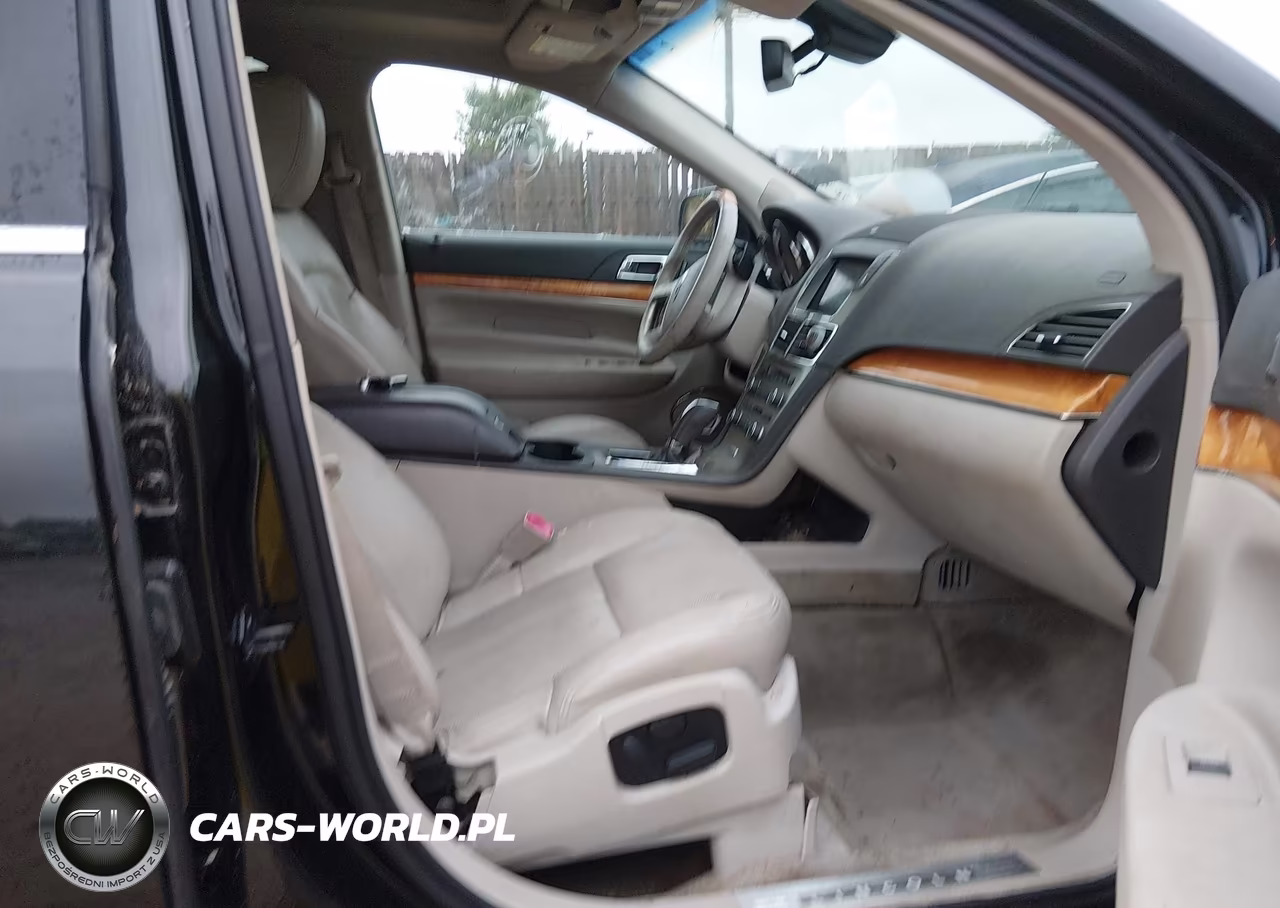 2012 Lincoln Mkt Ecoboost VIN:2LMHJ5AT2CBL53896 - 5