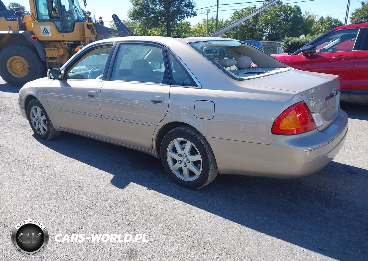 2001 Toyota Avalon Xls VIN:4T1BF28B81U181413 - 3