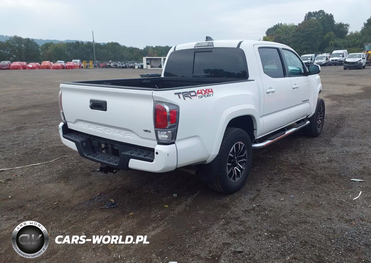 2020 Toyota Tacoma Trd Sport VIN:3TMCZ5ANXLM348707 - 4