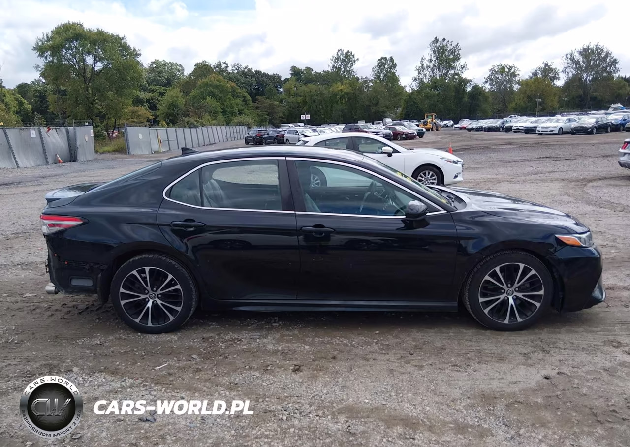 2019 Toyota Camry Se VIN:4T1B11HK2KU728170 - 14