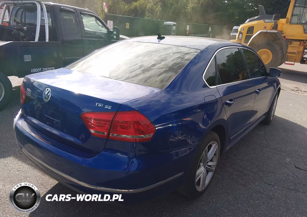 2015 Volkswagen Passat 1.8T Se VIN:1VWBT7A31FC039475 - 4