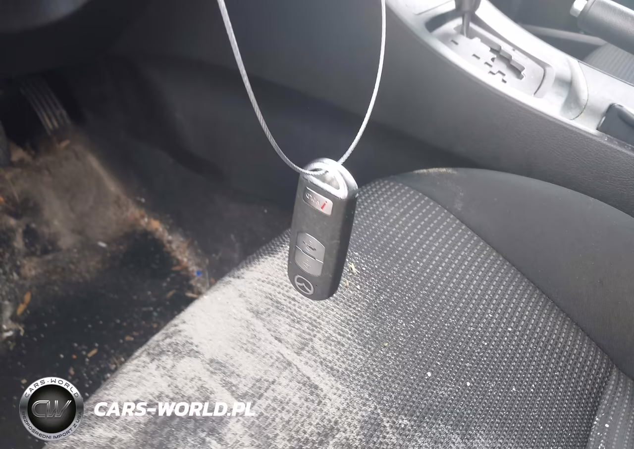2013 Mazda Mazda3 I Touring VIN:JM1BL1L76D1748007 - 11