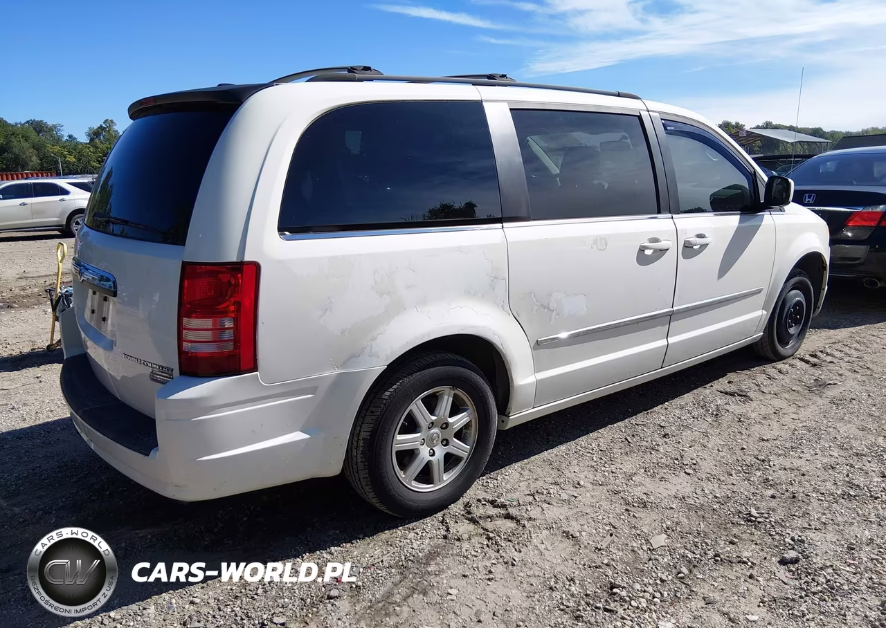2010 Chrysler Town & Country Touring VIN:2A4RR5DX9AR151941 - 4