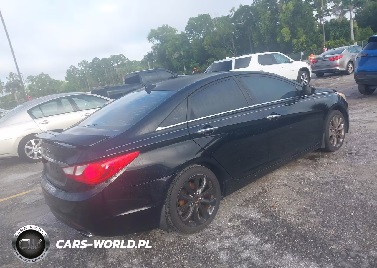 2011 Hyundai Sonata Se VIN:5NPEC4AC0BH143999 - 4