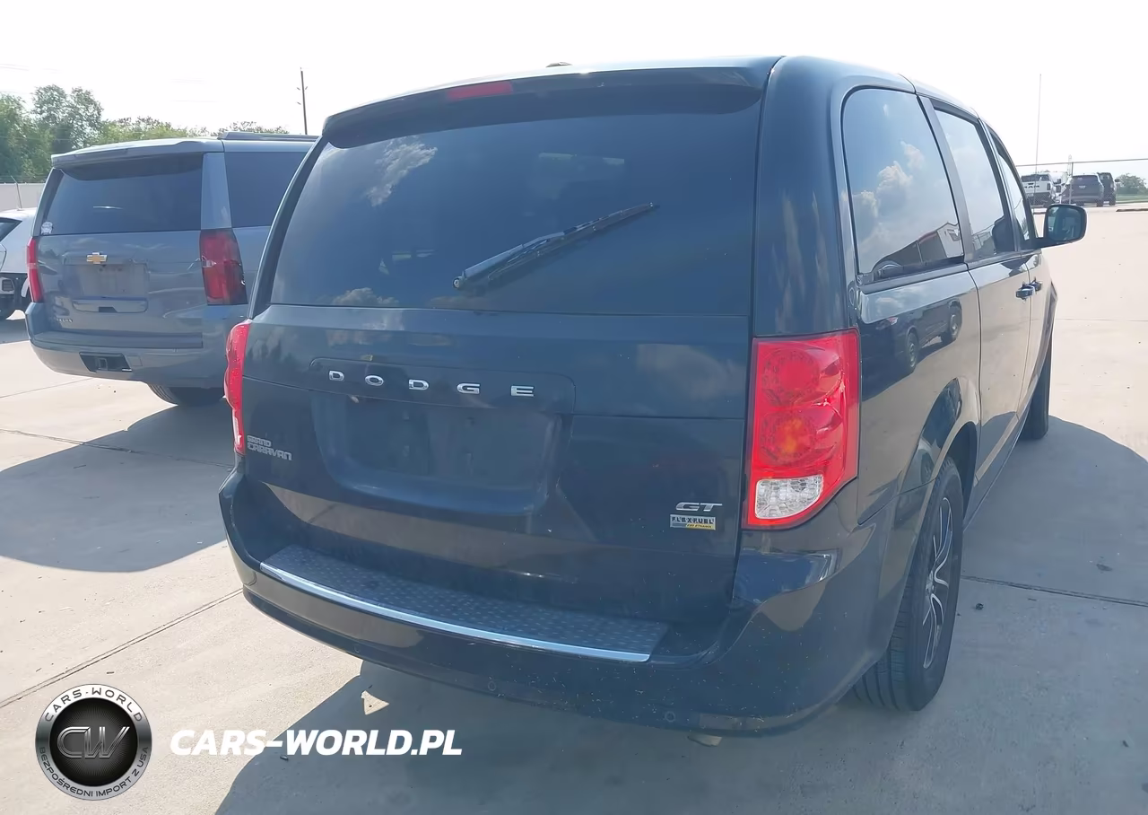 2018 Dodge Grand Caravan Gt VIN:2C4RDGEG1JR236853 - 16