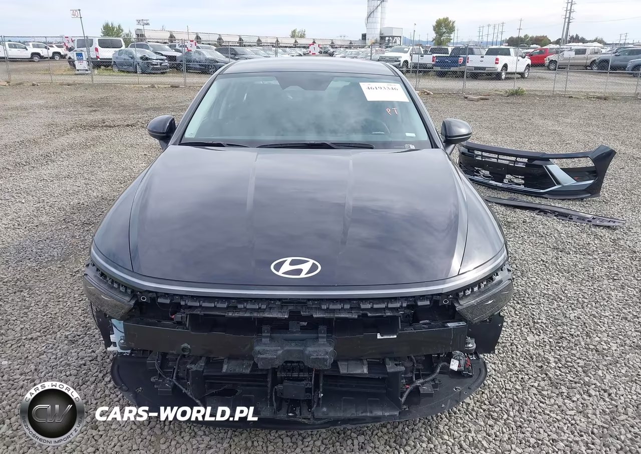 2026 Hyundai Sonata H??Brido Blue VIN:KMHL24JJXTA148060 - 13