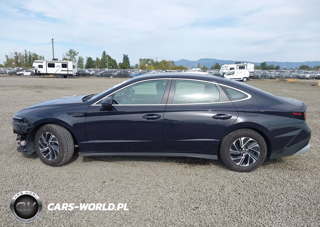 2026 Hyundai Sonata H??Brido Blue VIN:KMHL24JJXTA148060 - 15