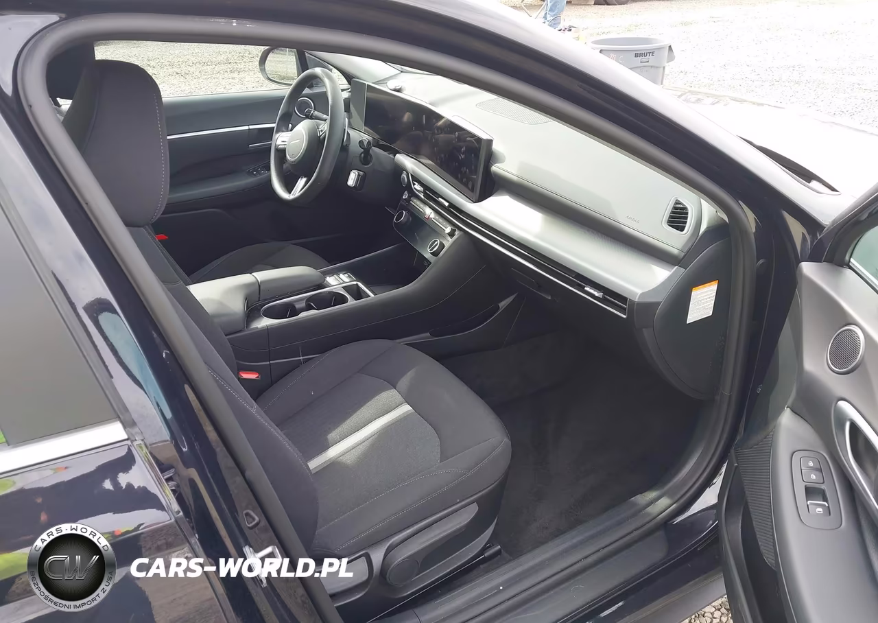 2026 Hyundai Sonata H??Brido Blue VIN:KMHL24JJXTA148060 - 5