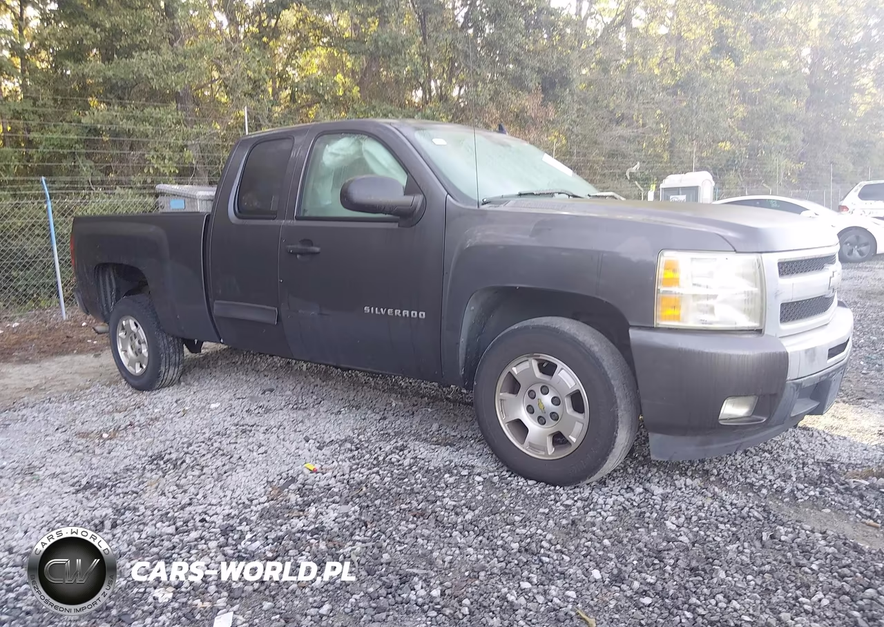 2011 Chevrolet Silverado 1500 Lt VIN:1GCRCSE01BZ145436 - 1