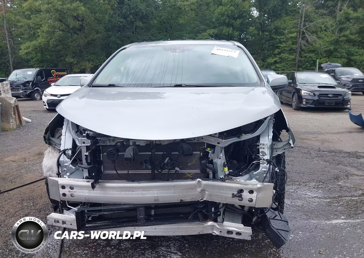 2022 Toyota Sienna Le VIN:5TDKSKFC2NS050001 - 12