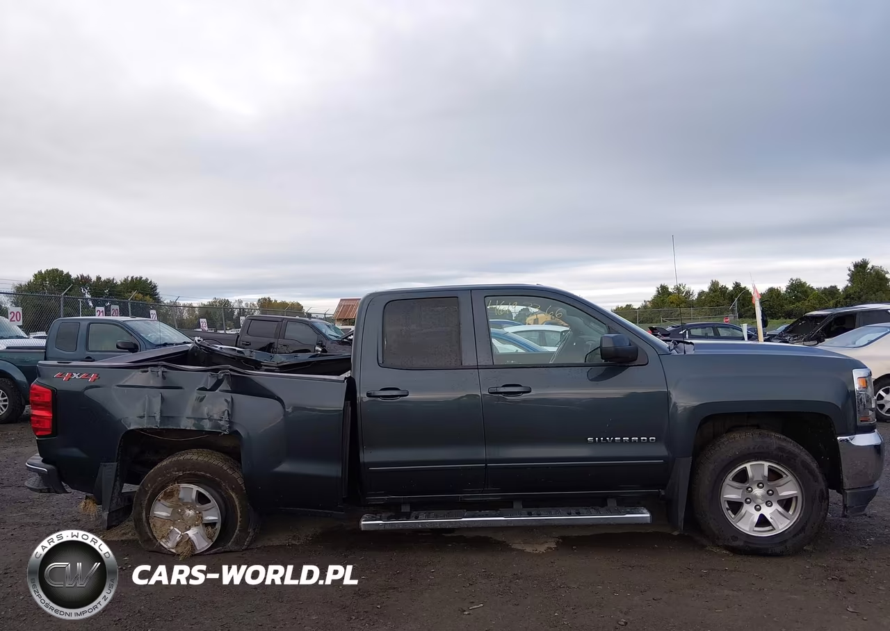 2018 Chevrolet Silverado 1500 1Lt VIN:1GCVKRECXJZ246221 - 12