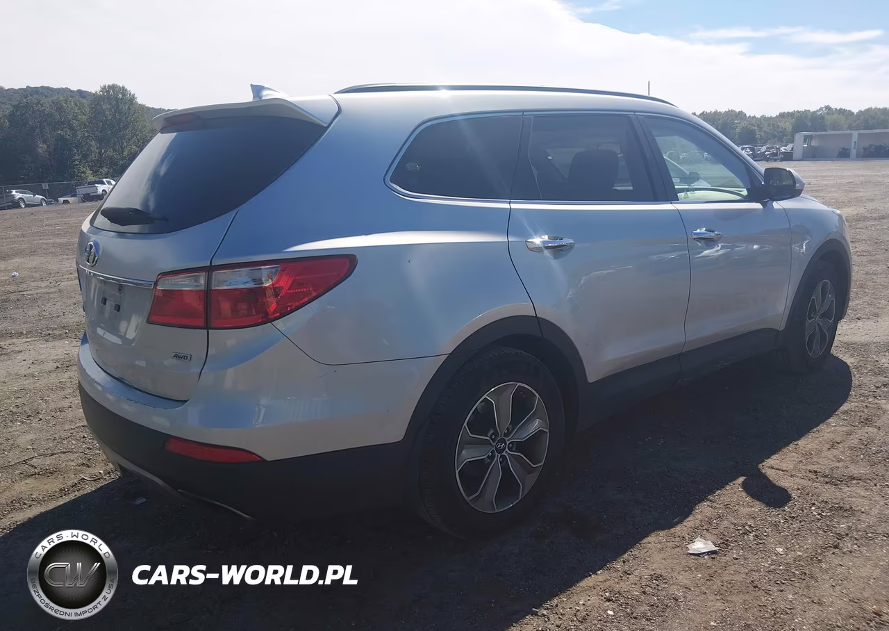 2016 Hyundai Santa Fe Se VIN:KM8SMDHF7GU162784 - 4