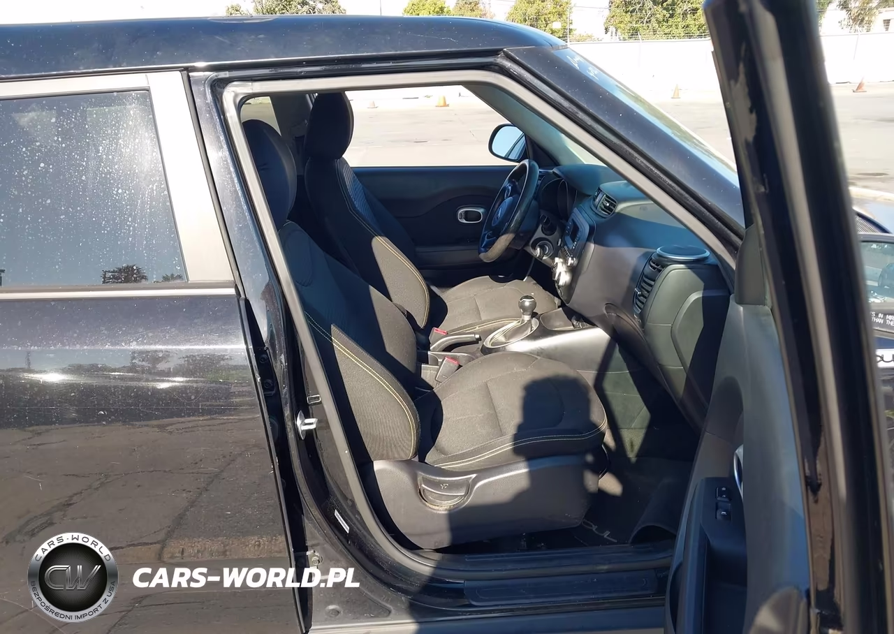 2014 Kia Soul + VIN:KNDJP3A55E7082172 - 5
