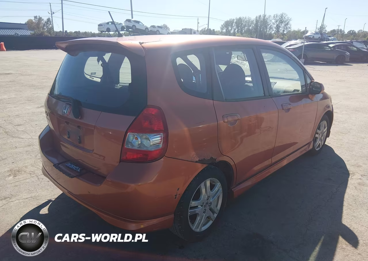 2008 Honda Fit Sport VIN:JHMGD38618S006448 - 4